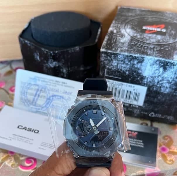 Casio G-Shock GM-2100N-2A 1