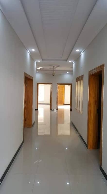 3 Bed Neat And Clean Ground Portion Available for Rent in Gulraiz 6