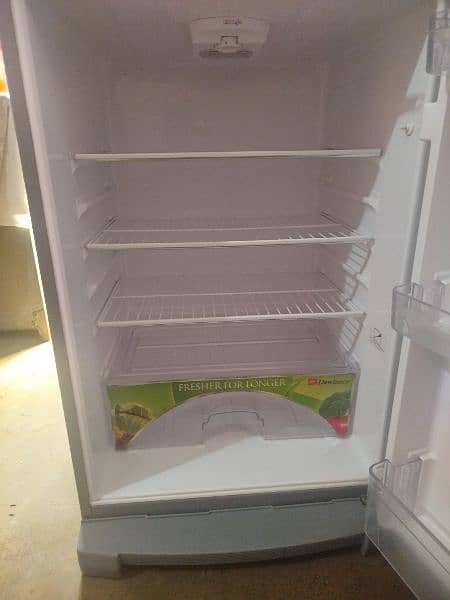 dawlance fridge new condition 10/9 2