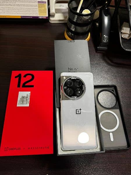 OnePlus 12 16gb ram 512gb memory 2