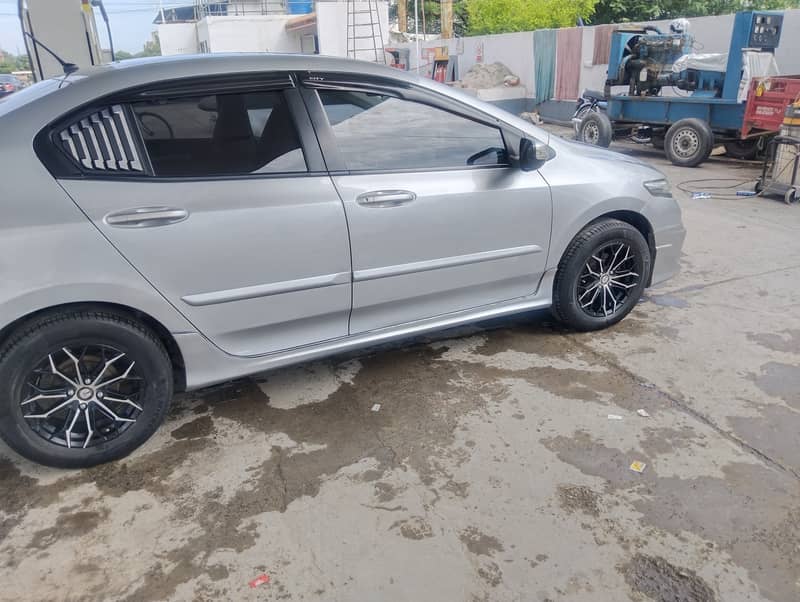 Honda City IVTEC 2018 Automatic 9