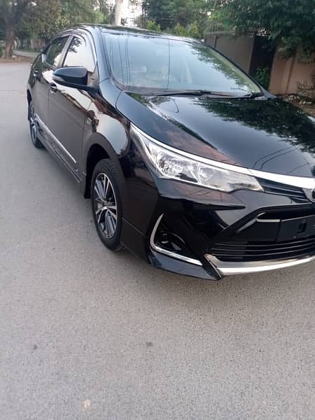 Toyota Corolla Altis 2021 4