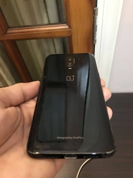 OnePlus 6T (Black Color) 4