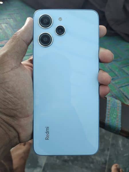 Xiaomi Redmi 12 1