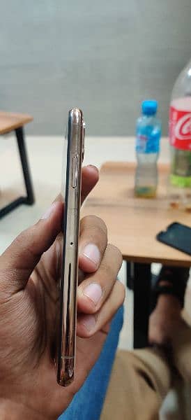 IPHONE XS 512GB URGENT SALE 4