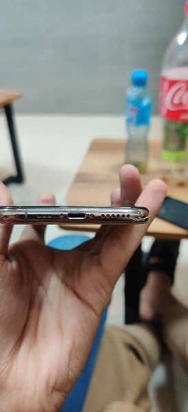 IPHONE XS 512GB URGENT SALE 7