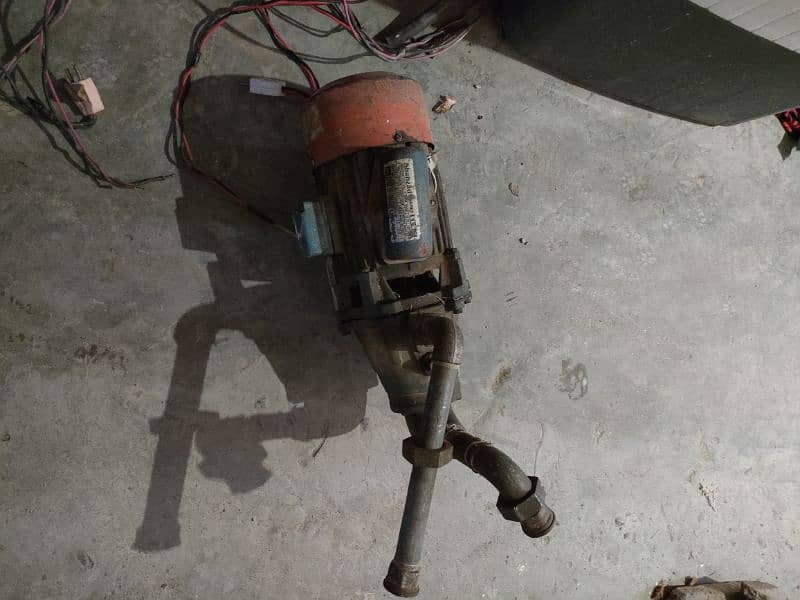 Shahzad water pump in good condition 2