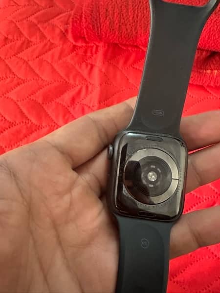 Apple Watch Series 5, 44mm GPS LTE 2