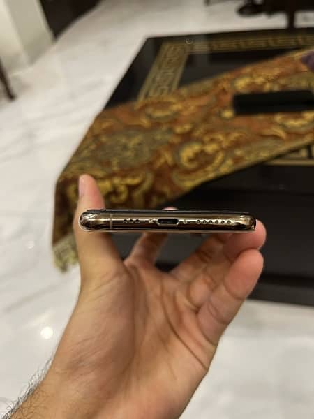 iphone Xs gold non pta 5