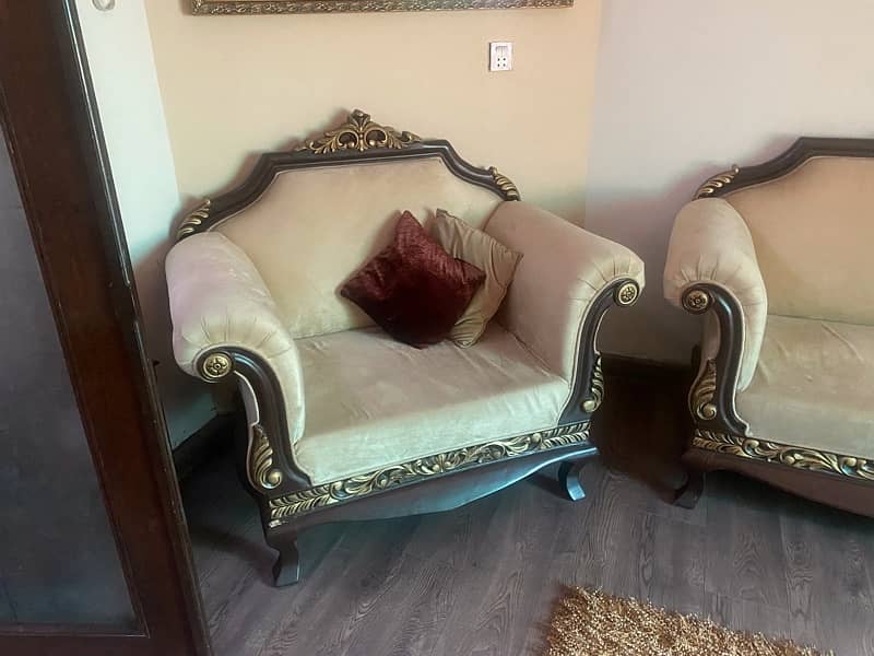 Sofa set with tables and cushions 5