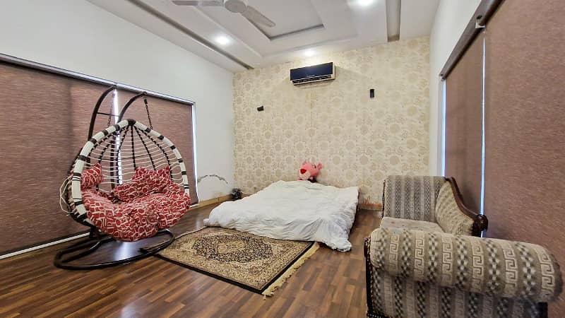 1 kanal corner like a brand new fully furnished house 6