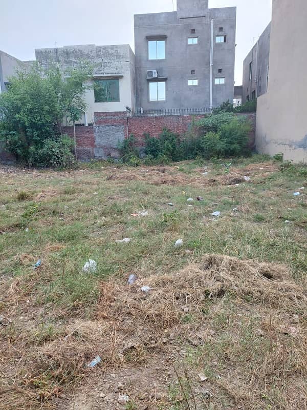 10 marla plot for sale in wapda town lahore 1