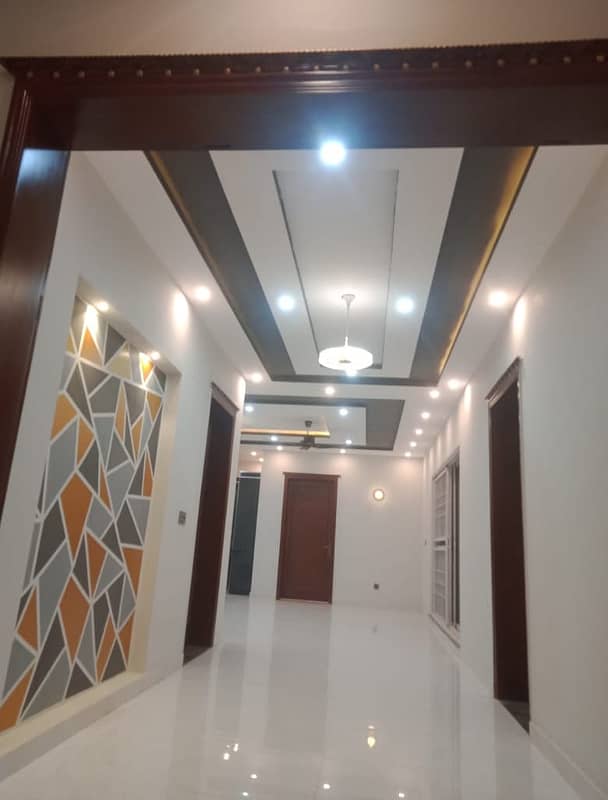 One Kanal Luxury Bulevard Corner House Available For Sale In G1 Block Bahria Orchard Lahore 10