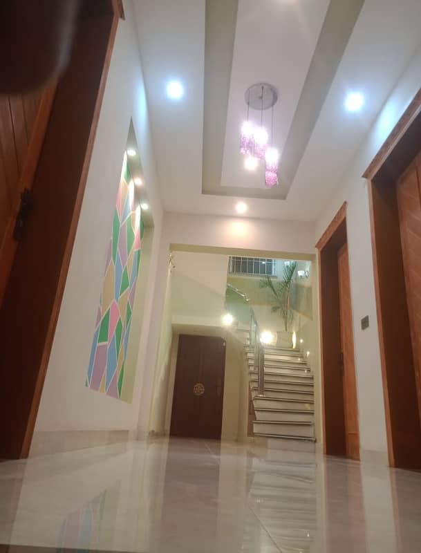 One Kanal Luxury Bulevard Corner House Available For Sale In G1 Block Bahria Orchard Lahore 12