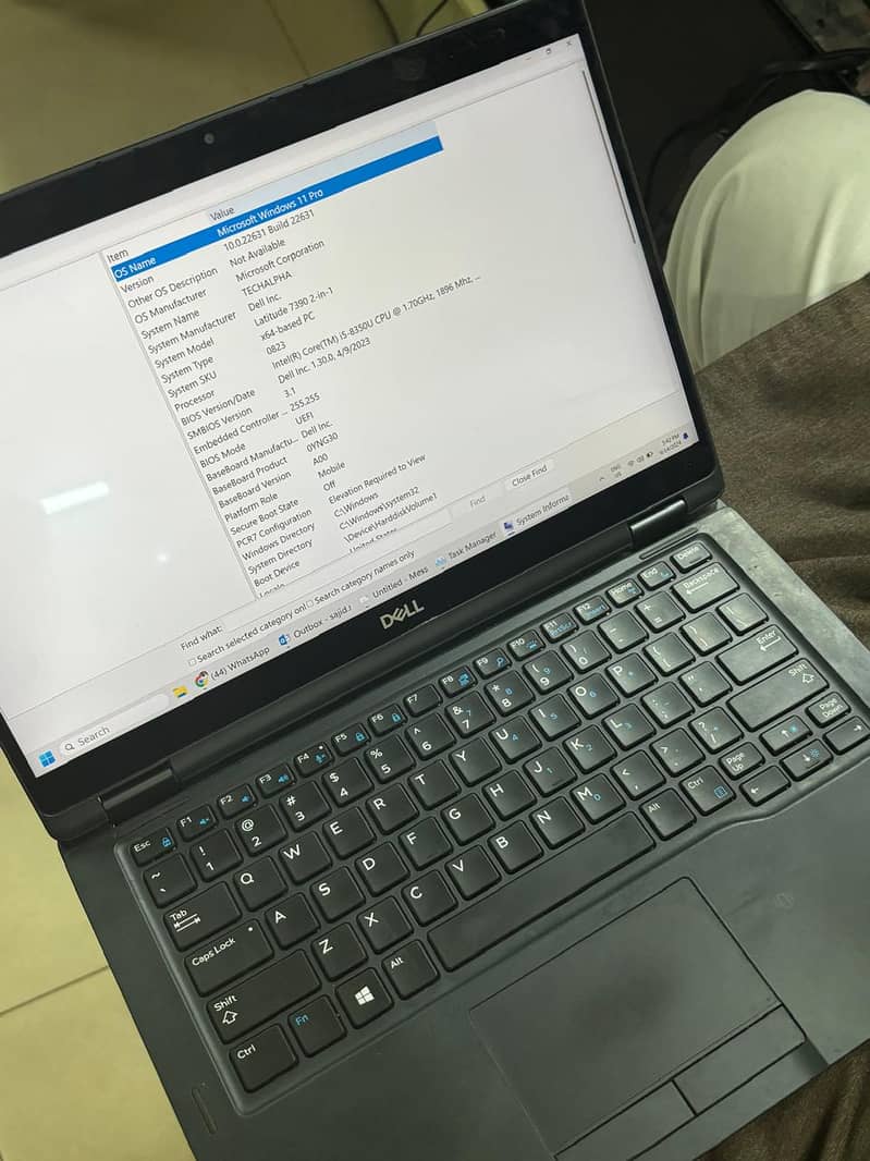 7390 2-in-1 Laptop (i5, 8th Gen, Touch screen) 8