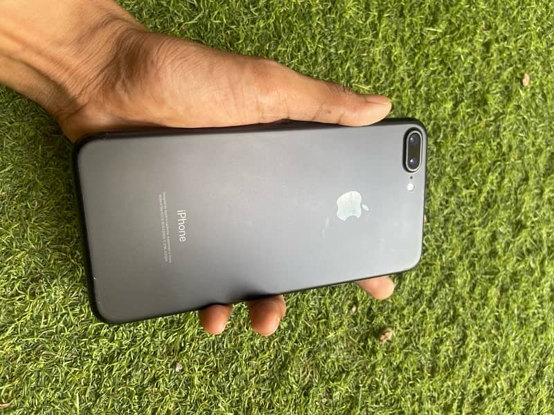 iPhone 7plus 128gb pta official approved all okay 1