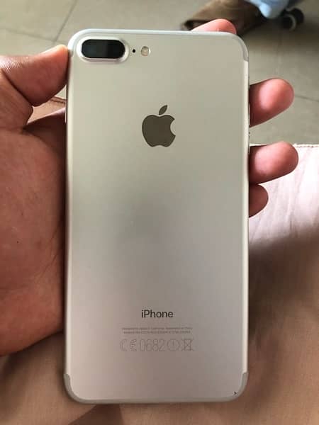 iphone 7 plus ; ( Pta Approved ) 1