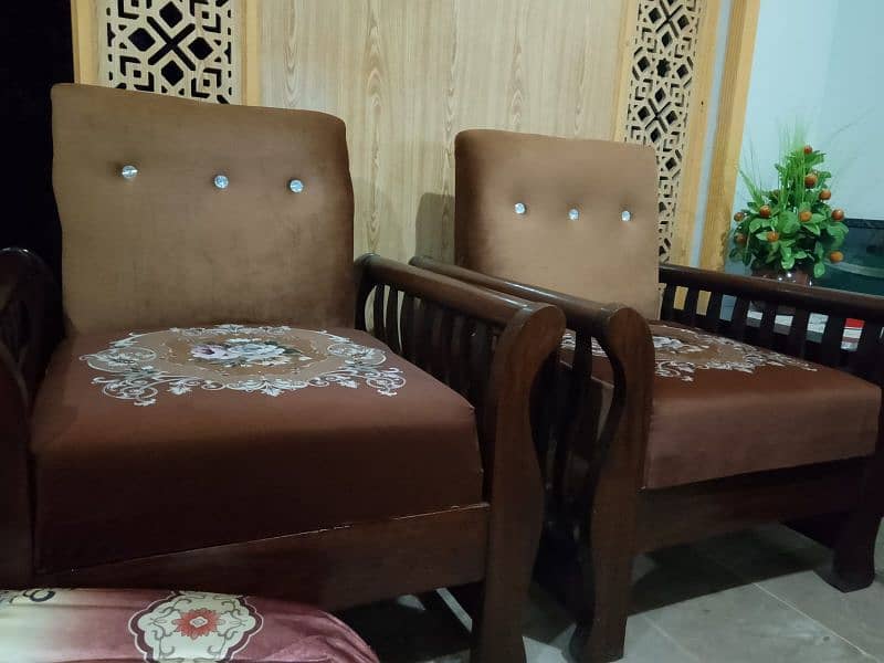 5 steater sofa set 1