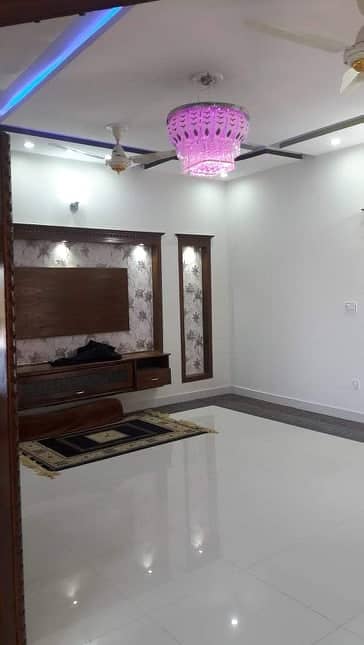 Neat And Clean Portion Available for Rent in Gulraiz 40