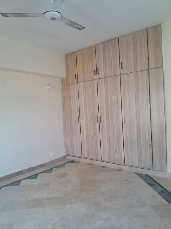 3 Bed Appartment Available for Rent in E-11 6