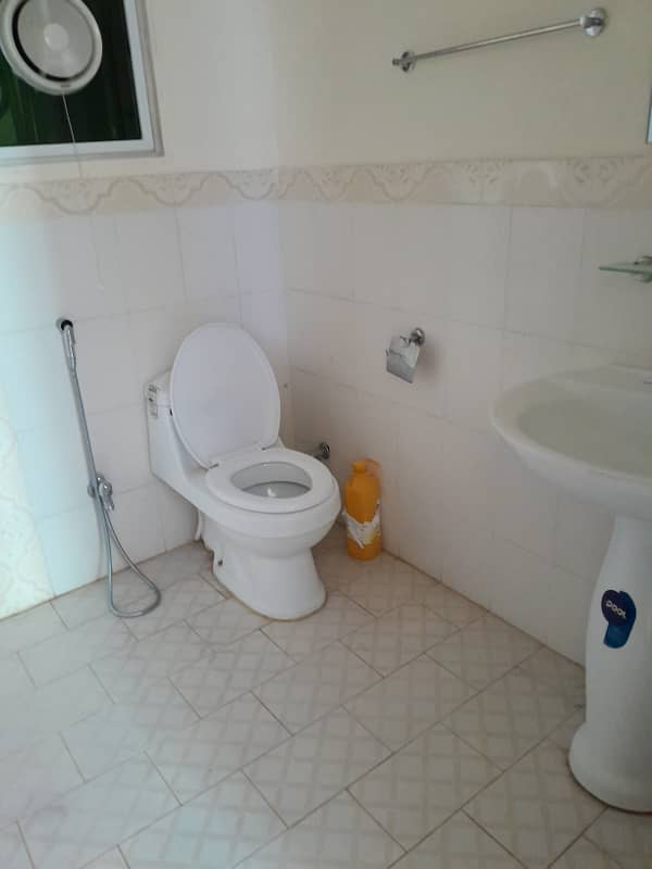 3 Bed Appartment Available for Rent in E-11 8