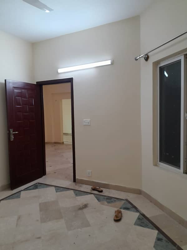 3 Bed Appartment Available for Rent in E-11 17