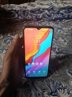 Infinix hot 8 light 0