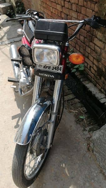 Honda 125 good condion 4