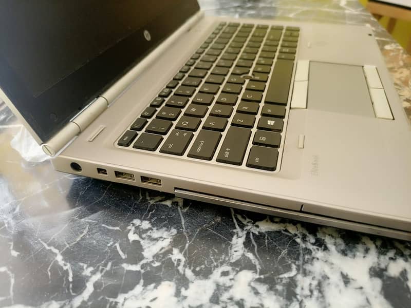 HP  laptop/ core i5 /3rd generation/ SSD 250 GB/ 4GB ram 3