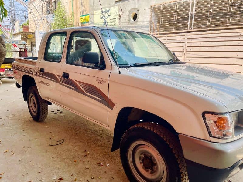 Toyota Hilux 4x4 2002 2