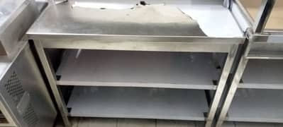 working table non magnet 3 shelf// pizza oven// dough mixer// food bag