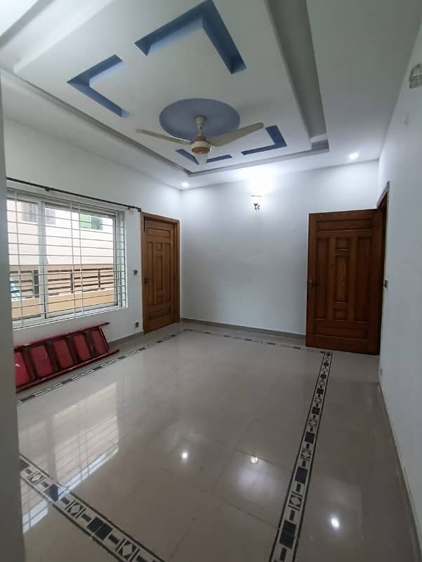 10 Marlas Double Storey Independent House All Facilities G-13/1 5