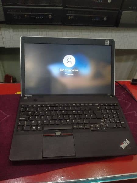 Lenovo AMD A8 4th Generation with 120 GB SSD 4