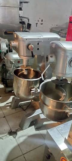 dough mixer 5 kg, 10 kg used and new// pizza oven// fast food machines