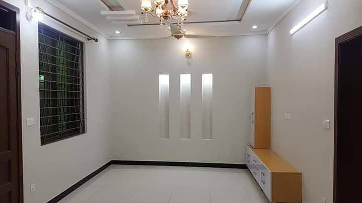 Newly Built 3 Bed Upper Portion Available For Rent in Gulraiz 20