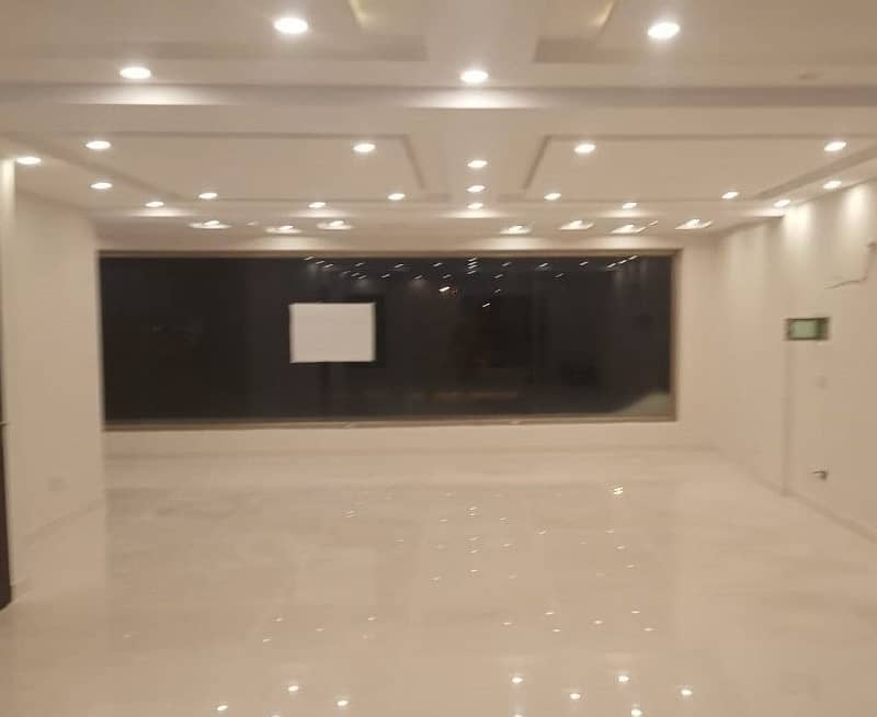 5 Marla First Floor Available For rent Main Boulevard 1