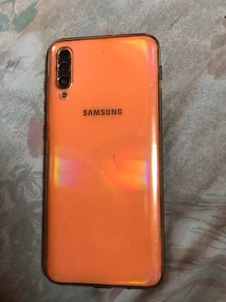 Samsung A70 2