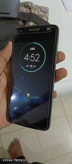 moto z slim for sell 4 32 gb good condition exchange possible pta apro