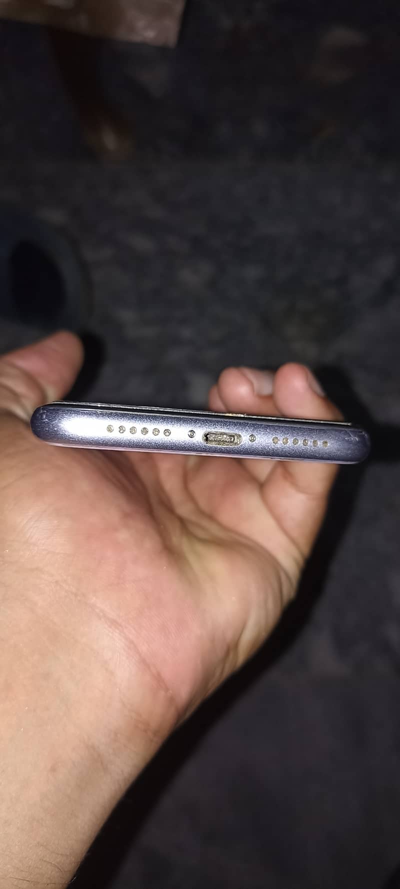 i phone 11 condition 10/10 factory unlocked 3