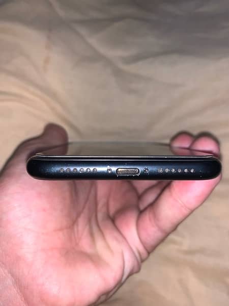 Iphone xr 4