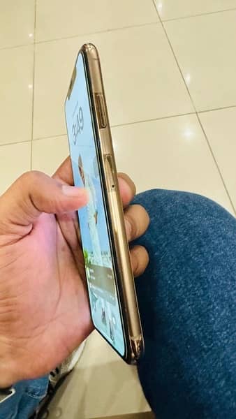 iPHONE XS MAX 64 GB 1