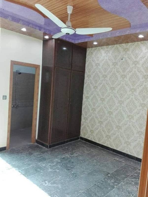 3 Bed Neat And Clean Ground Portion Available for Rent in Gulraiz 34