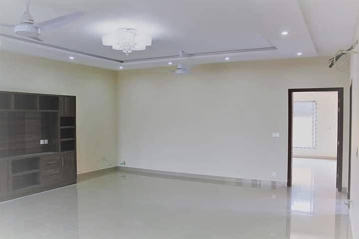 3 Bed Neat And Clean Ground Portion Available for Rent in Gulraiz 43