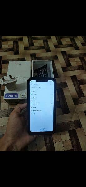 Huawei nova 3i with box and adapter 4/128 All ok read description 1