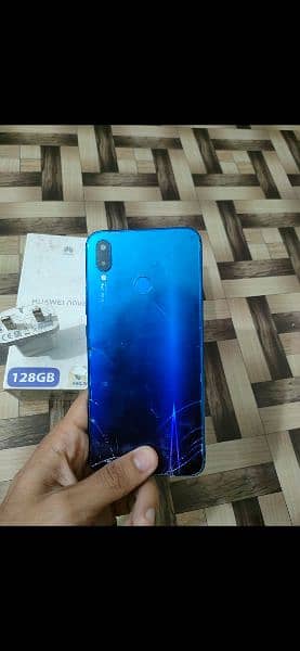 Huawei nova 3i with box and adapter 4/128 All ok read description 2