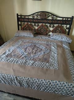 King bed for sale