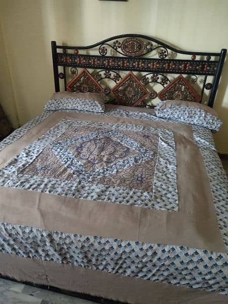 King bed for sale 0