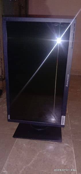 Monitor Lenovo 24 Inch Led On Condition plus haidrulic stand 5