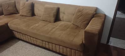 L shape corner sofa like new just few days used