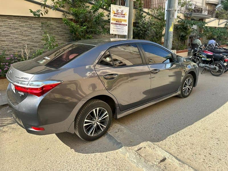 Toyota Corolla Altis 1.6 2019 4